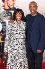 PAULETTA and Denzel WASHINGTON at Gladiator II Premiere at TCL Chinese Theatre in Los Angeles 11/18/2024