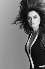 PENELOPE CRUZ for Vogue Hong Kong, November 2024