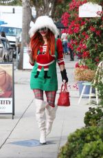 PHOEBE PRICE in Christmas Gear Shopping at Local Farmers Market 11/27/2024