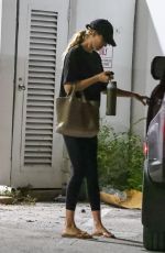 Pregnant GISELE BUNDCHEN Leaves a Gym in Miami Beach 11/21/2024
