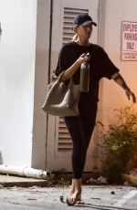 Pregnant GISELE BUNDCHEN Leaves a Gym in Miami Beach 11/21/2024