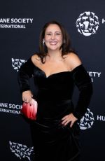 ROBYN SCHALL at 2024 Humane Society to the Rescue! Gala in New York 11/01/2024