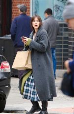 SCOUT WILLIS Browsing Vintage Shops in Manhattan 11/14/2024
