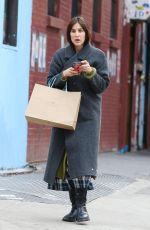 SCOUT WILLIS Browsing Vintage Shops in Manhattan 11/14/2024