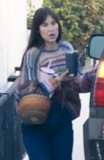 SCOUT WILLIS Leaves a Friend