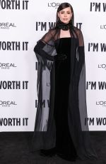 SOFIA CARSON at L