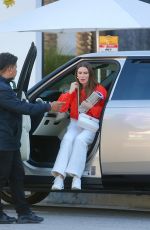 SOFIA VERGARA Arrives at Restoration Hardware in Beverly Hills 11/09/2024