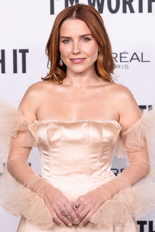 SOPHIA BUSH at L