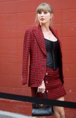 TAYLOR SWIFT Arrives at Denver Broncos vs. Kansas City Chiefs Game at Arrowhead Stadium in Kansas City 11/10/2024