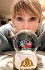 TAYLOR SWIFT in Taylor Swift Christmas - A Complete Fan Guide 2024