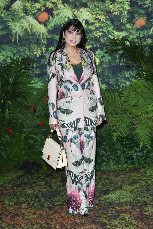 URSULA DESILU LEON CHEMPEN at Paddington in Peru Premiere in London 11/03/2024