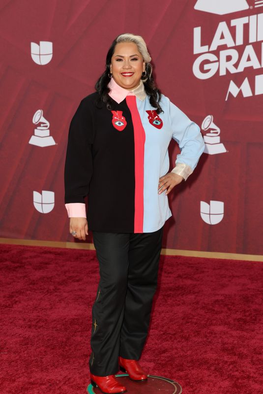 VIVIR QUINTANA at 25th Annual Latin Grammy Awards in Miami 11/14/2024
