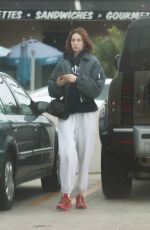 WHITNEY PORT Visiting a Cannabis Dispensary in Los Angeles 11/26/2024