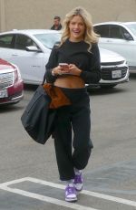 WITNEY CARSON Arrives at DWTS Finalists Final Rehearsals 11/25/2024