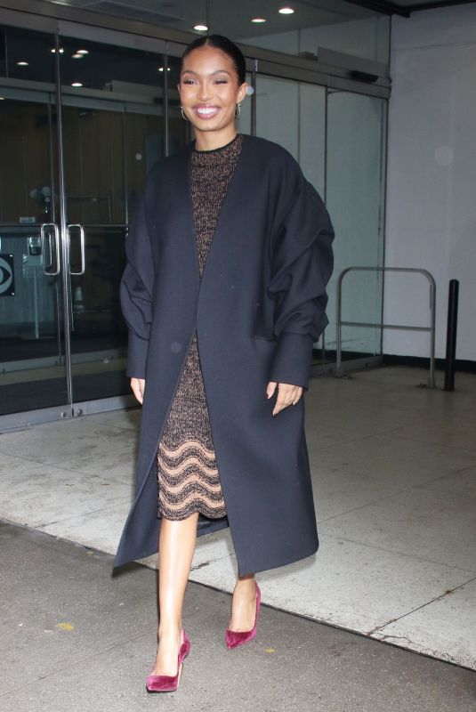 YARA SHAHIDI Arrives at Drew Barrymore Show in New York 11/21/2024