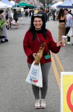 ALEXIS IACONO Out at the Studio City FGarmers Market 12/22/2024