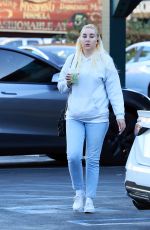 AMANDA BYNES Grabbing a Drink to go from Starbucks in Los Angeles 12/13/2024