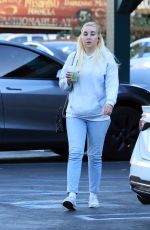 AMANDA BYNES Grabbing a Drink to go from Starbucks in Los Angeles 12/13/2024