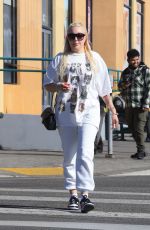 AMANDA BYNES Out Running Errands in Los Angeles 12/03/2024