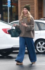 ANNABELLE WALLIS Stocks up at Lazy Acres on Christmas Eve in Los Feliz 12/24/2024