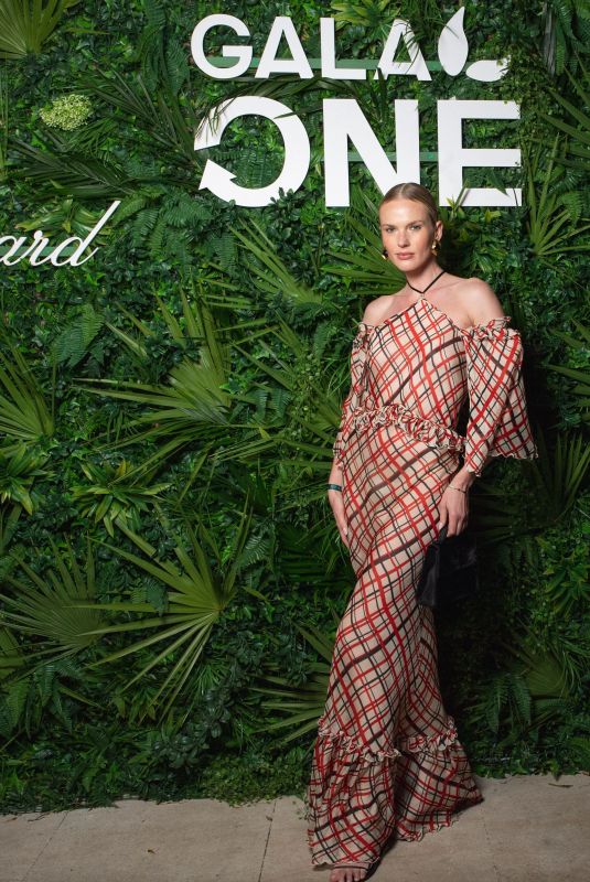 ANNE VYALITSYNA at The Saint Barths Dinner by Gala One at Eden Rock in Saint-Barthelemy 12/29/2024