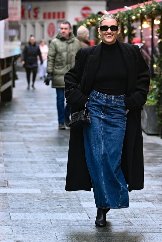 ASHLEY ROBERTS Leaves Global Radio in London 12/11/2024