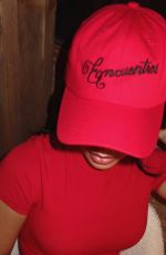 BECKY G for Encuentras Merch 2024