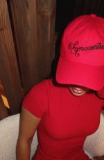 BECKY G for Encuentras Merch 2024