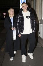 BERTA GALLARDO Takes a Romantic Stroll After a Dinner Date in Paris 12/26/2024
