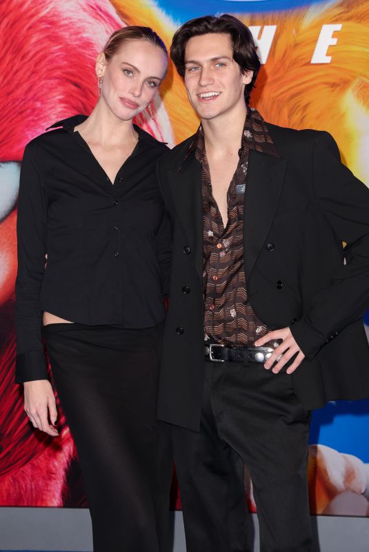 CHIARA HOVLAND at Sonic the Hedgehog 3 Premiere in Los Angeles 12/16/2024