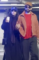 ELIZABETH OLSEN and Robbie Arnett Shopping at Trader Joe