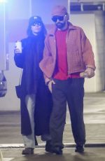 ELIZABETH OLSEN and Robbie Arnett Shopping at Trader Joe