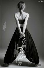 EVA HERZIGOVA in Elle France, December 2024
