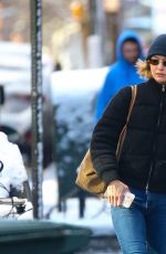 GIGI HADID Leaves Bradley Cooper