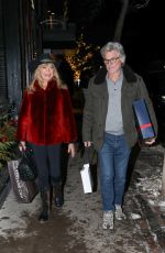 GOLDIE HAWN and Kurt Russell Out Shopping in Aspen 12/22/2024