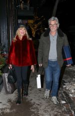 GOLDIE HAWN and Kurt Russell Out Shopping in Aspen 12/22/2024