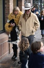 GOLDIE HAWN and Kurt Russell Out Shopping in Aspen 12/26/2024