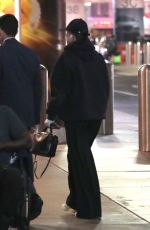 HAILEE STEINFELD Arrives at LAX in Los Angeles 12/09/2024