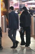 HAILEE STEINFELD Arrives at LAX in Los Angeles 12/09/2024
