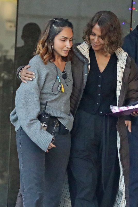 HALLE BERRY on the Set of Her New Movie Crime 101 11/17/2024