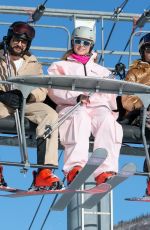 HEIDI and LENI KLUM Hits Aspen Slopes 12/20/2024