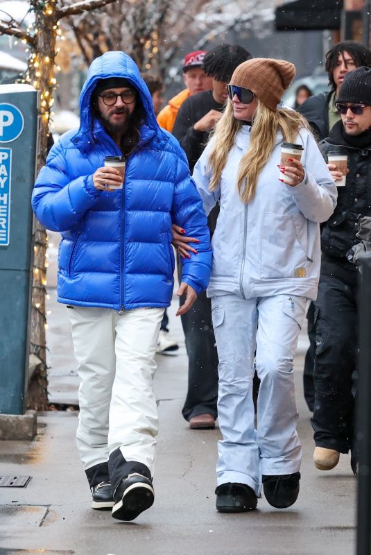 HEIDI KLUM Enjoys a Christmas Outing with Tom Kaulitz in Aspen 12/25/2024