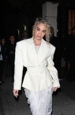 JASMINE SANDERS Leaves Seth MacFarlane