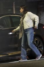 JENNIFER GARNER Arrives at Her Children