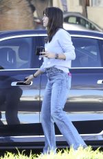 JENNIFER GARNER Felivering Breakfast to Ben Affleck