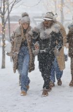 JENNIFER LOPEZ Braves Heavy Snow for Lunch in Aspen 12/30/2024