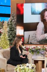 JENNIFER LOVE HEWITT at Jennifer Hudson Show 12/10/2024