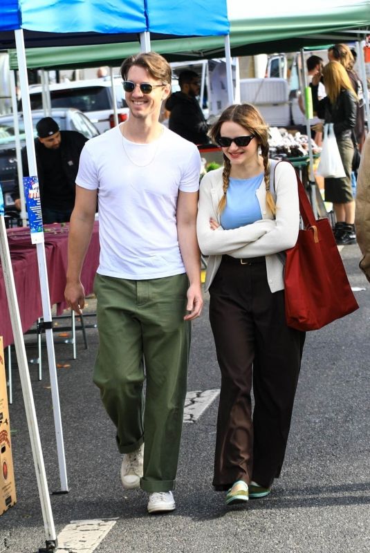 JOEY KING and Steven Piet Out Shopping at Studio City Farmer’s Market 12/08/2024