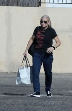 JOEY KING Out for Lunch at Joan