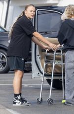 JOJO SIWA and KATH EBBS Assist a Elderly Woman after Car Accident during Coffee Outing 12/13/2024